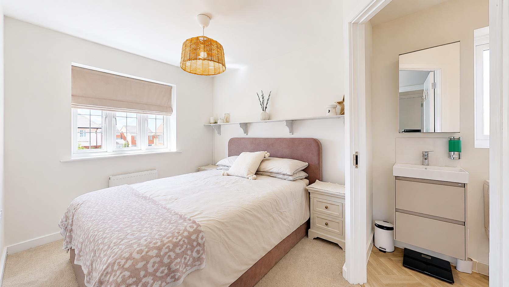 Claridge Crescent, Eagle Farm South, Milton Keynes